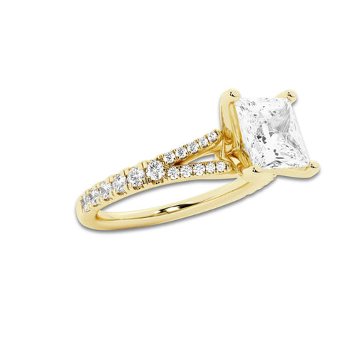 2.33 ctw Princess Lab-Grown Diamond Split Shank Side Stone Engagement Ring in 14K Yellow Gold for Women | Colorless E, VS1 Clarity, IGI Certified 2.00 ct Center Diamond