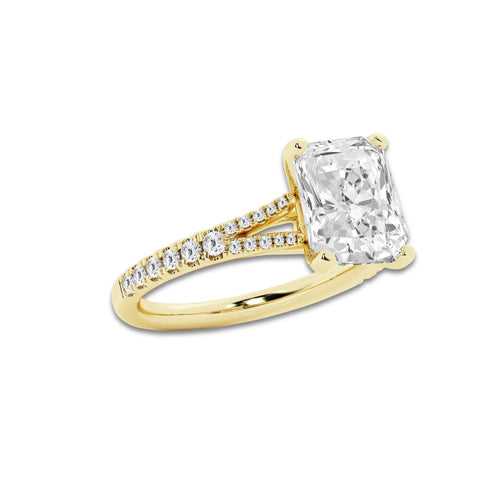 7.66 ctw Radiant Lab-Grown Diamond Split Shank Side Stone Engagement Ring in 14K Yellow Gold for Women | Colorless E, VS1 Clarity, IGI Certified 7.00 ct Center Diamond