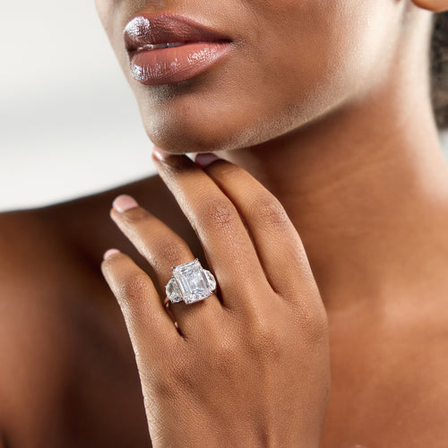 Sedona Ring 18K White Gold, E, VS1 | IGI Certified, 10 ct Center