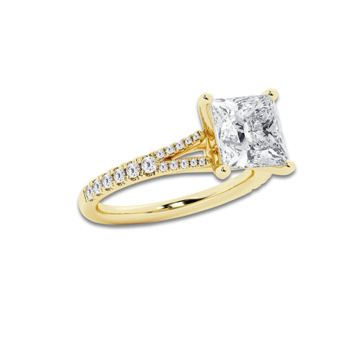 3.33 ctw Princess Lab-Grown Diamond Split Shank Side Stone Engagement Ring in 14K Yellow Gold for Women | Colorless D, VVS1 Clarity, IGI Certified 3.00 ct Center Diamond
