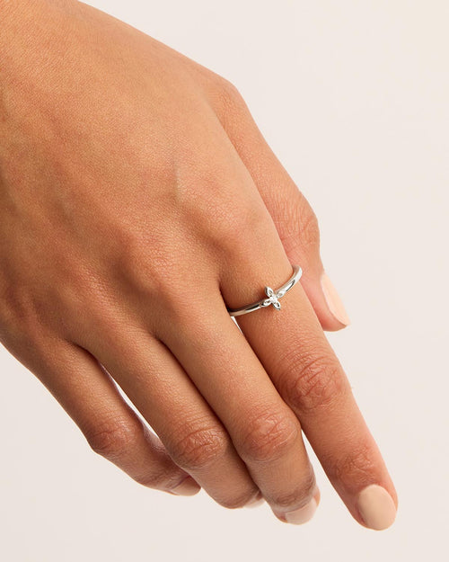 White Gold Vermeil Live in Light Ring