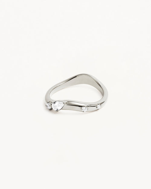 White Gold Vermeil Chasing Tides Ring