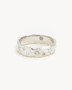 White Gold Vermeil Wanderer Ring