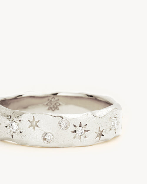 White Gold Vermeil Wanderer Ring